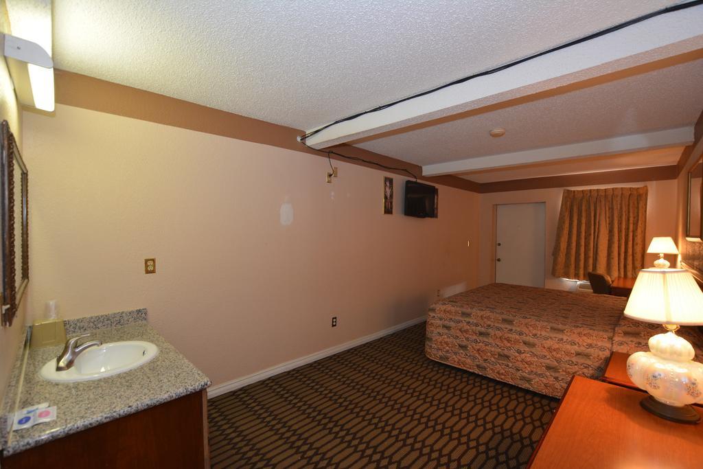Newcastle Motel Екстериор снимка